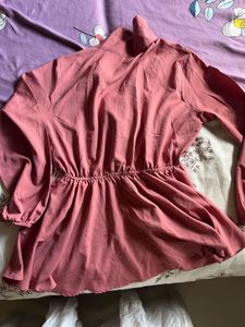 Chic Dusty Rose Peplum Top