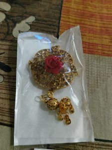 saree pins brooches