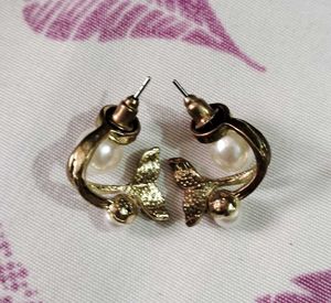 Elegant Pearl &amp; Crystal Earrings