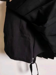 Black Pleated Mini Skirt