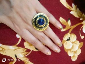 5 earrings &amp; 1 ring