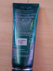 Dr Batra's Natural Skin Lightening Day Cream