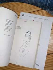 Milk And Honey By Rupi Kaur In &amp; Poetry Books Set