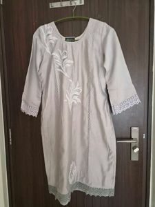 Elegant Grey Kurta set with White Embroidery XL