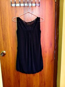 Elegant Black Mini Dress with Lace Yoke