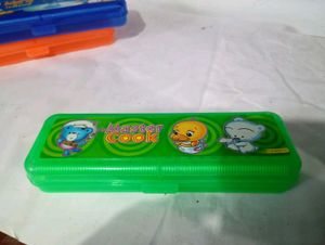 3 Pieces Cartoon Pencil Boxes