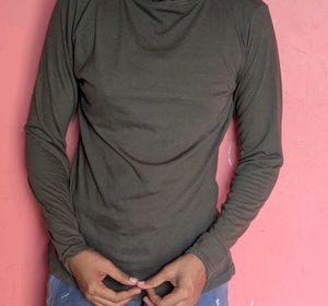 Solid Color Turtleneck Top