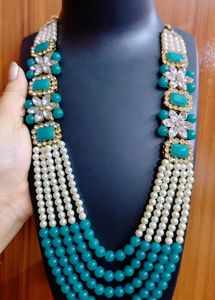 Beautiful Kundan Jewellery Set