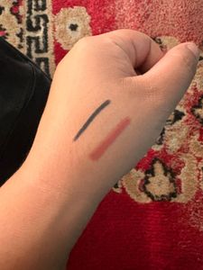 Swiss Beauty Matte Lipliner and Kajal