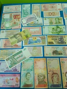 Foreign Note 50 Ps Different Notes Around The Worl