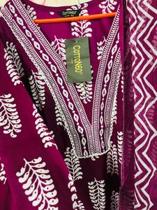 Beautiful Purple Kurta Set unused fixed price