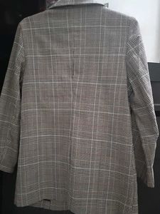 22.Stylish Plaid Blazer Jacket