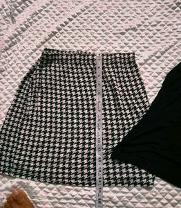 Houndstooth Skirt &amp; Black Cami Set