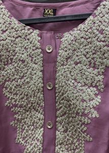 Elegant Purple Embroidered Kurta