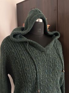 Cozy Cable Knit Hooded Sweater