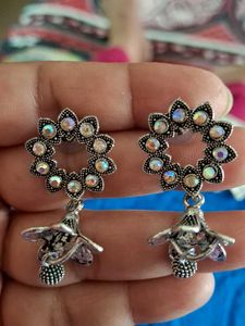 Oxidized jewellery
