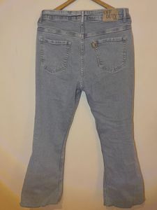 Off Duty Denim Blue Jeans