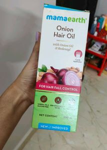 Mamaearth Onion Hair Oil
