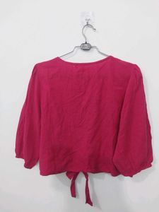 Chic Pink Tie-Front Crop Top