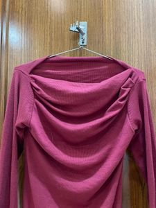 Chic Ruched Long Sleeve Top