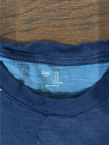 authentic gap t shirt