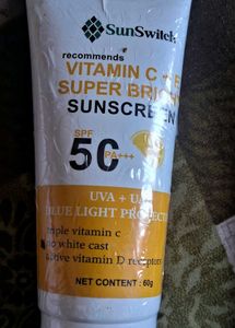 sunscreen vitamin D+C+E+UVA+UAB