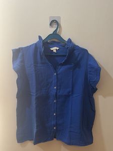 Blue Cap Sleeve Button-Up Top