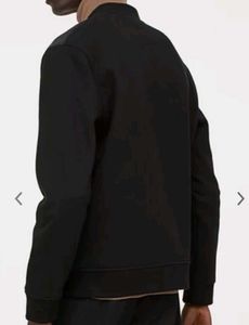 H&amp;M Men Black Quilted Bomber Jacket