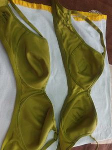 Comfortable Non padded Green Bra Set