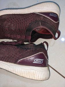 Burgundy Casual Knit Sneakers