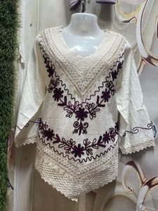 Embroidered V-Neck Cotton Kurta