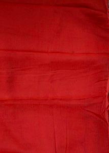 Red dupatta