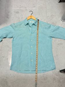 Uniqlo 100% Linen Ocean Blue Shirt