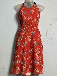 Pintresty Floral Halter Neck Midi Dress