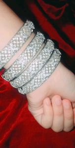 Set of 4 Silver Bangles