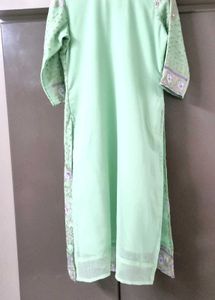 Elegant Mint Green Embroidered Kurta Set