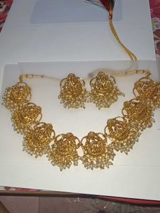 40% Discount on 5 jwellery