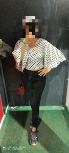 crop top flairy sleeves