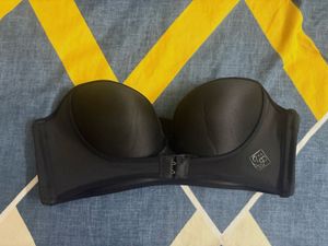 Black Strapless Push-Up Bra