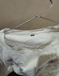 White Feather Print T-Shirt