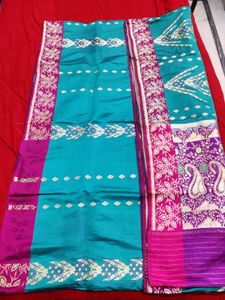 Elegant Ethnic Banarasi Saree✨