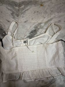 Chic White Cropped Tie-Front Top