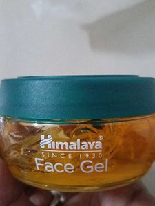 Himalaya Natural Glow Kesar Face Gel
