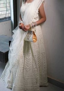 Elegant White Lehenga Set with dupatta