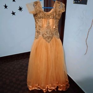 gown