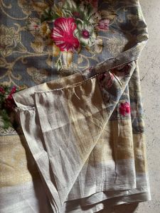 Elegant Floral Print Saree