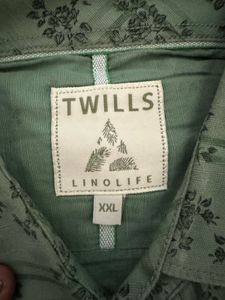 Stylish Men's Printed Green Shirt