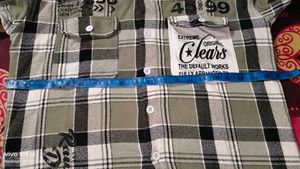 Men's Plaid Button-Up Shirt