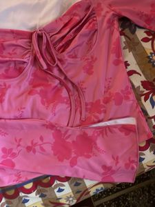 Chic Pink Floral Print Top