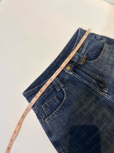 Ultra High Waist Jeans